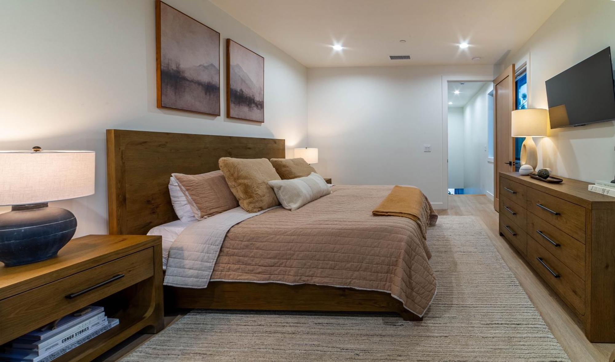Holiday home Spectacular New 4br Townhome: Garage, Jacuzzi, Bbq